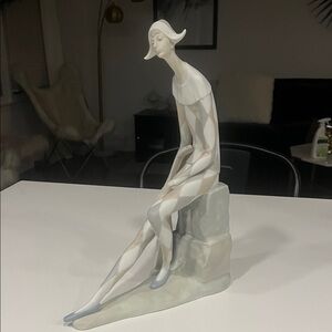 Lladro Sad Harlequin Matte.  No 4558.  No box